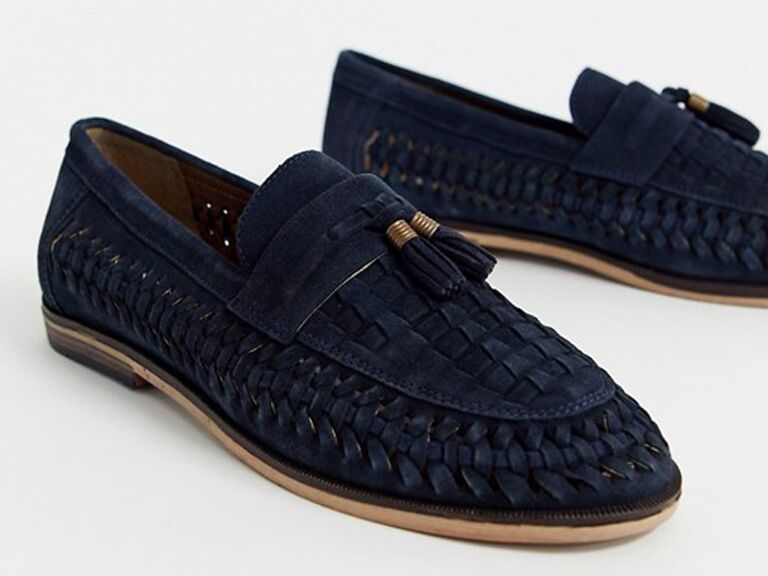 shoes for the beach mens