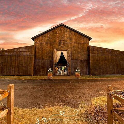 The Barn at Water Oaks Farm Reception Venues Laurel 