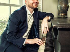 CHRISTOPHER ALEXANDER - Pianist - Emeryville, CA - Hero Gallery 1