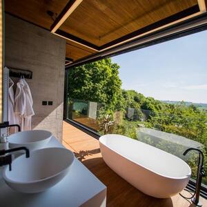 Gallery Photo 10