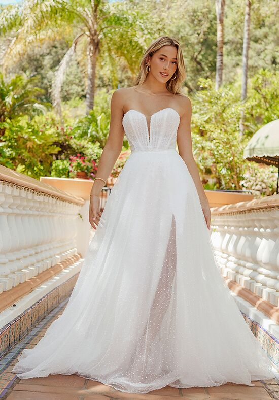 Stella York 8043 Wedding Dress | The Knot