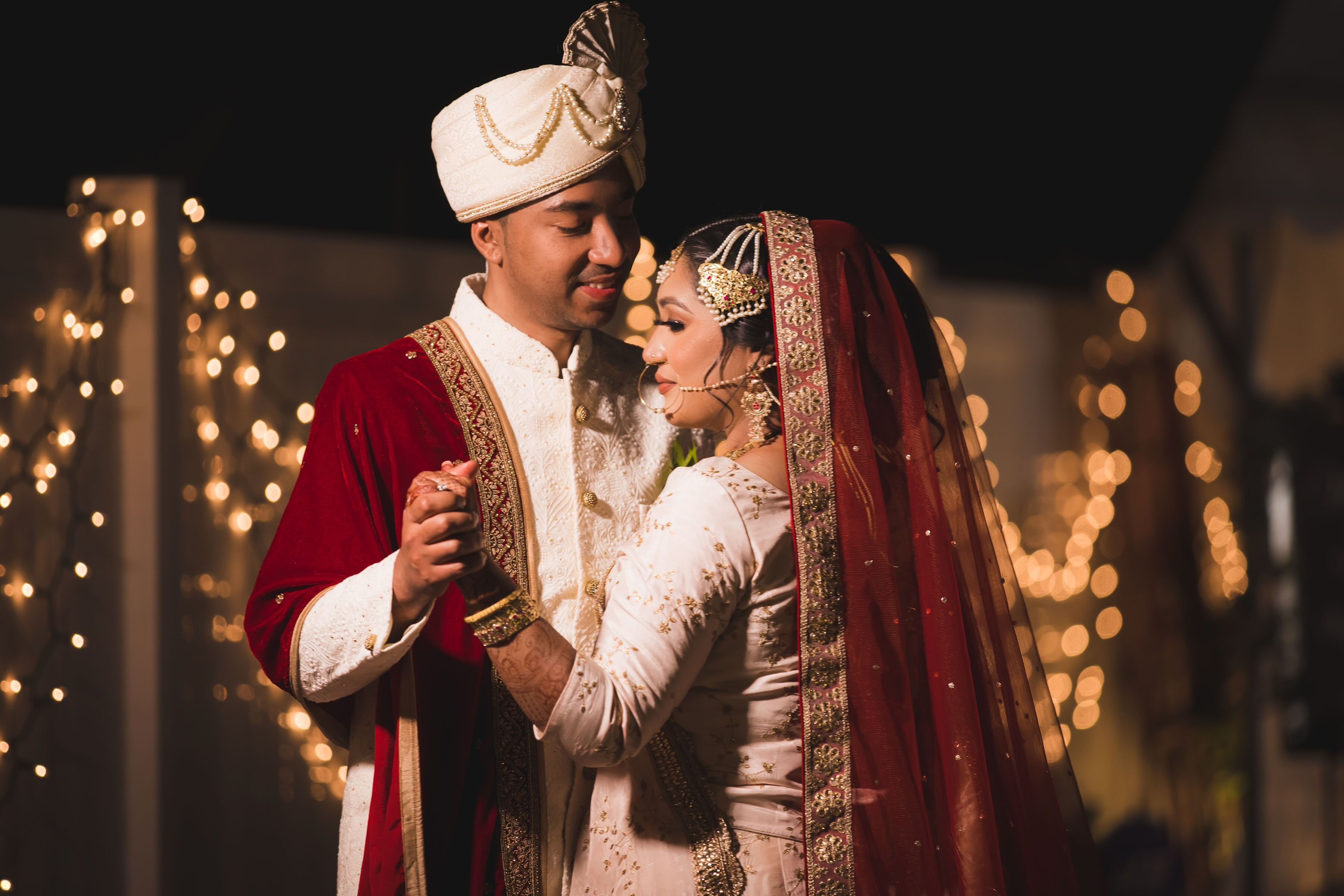 Shajila Sultan and Saaon Khan's Wedding Website - The Knot