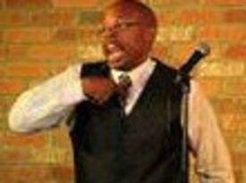 Kevin D Williams - Stand Up Comedian - Chicago, IL - Hero Gallery 2