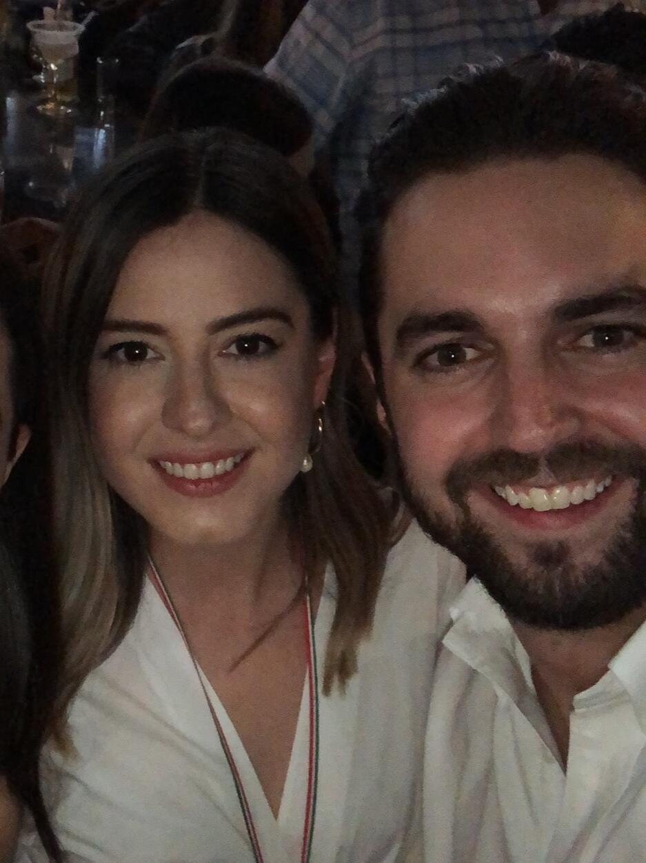 Nos Conocimos en la Boda de Amanda y Santiago.
Ya habíamos intentado antes conocernos, en diferentes lugares y viajes pero no se había logrado hasta este día.