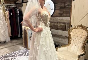 Bridal Salons With Prices in Rockford, IL - The Knot