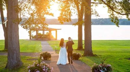 The Oaks Lakeside Restaurant and Event Center Reception Venues