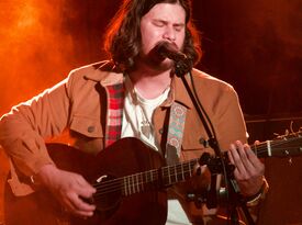 Donny Van Slee - Singer Guitarist - Nashville, TN - Hero Gallery 1