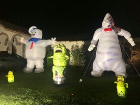 The Movie Guys' GHOSTBUSTERS Party & ECTO-1 Rental - Party Inflatables - Burbank, CA - Hero Gallery 2