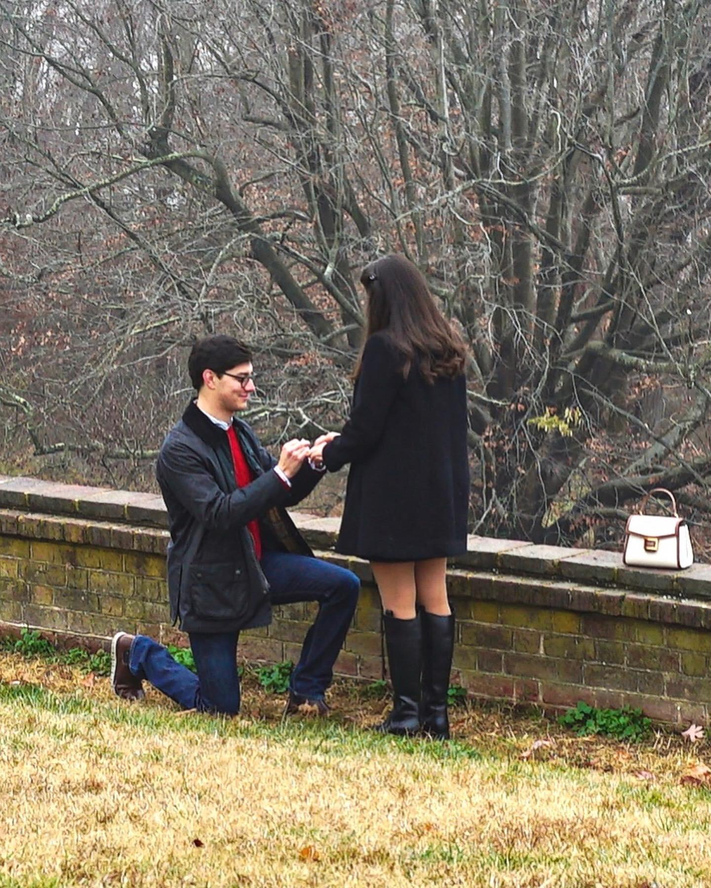Back where they reconnected, Michael proposed at George Washington's Mount Vernon. 