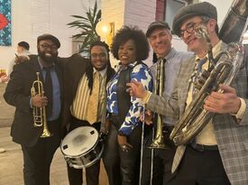 New Orleans Renaissance - Brass Band - North East, MD - Hero Gallery 1