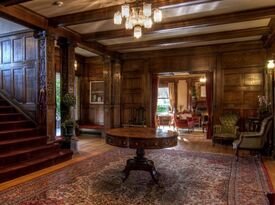 Shafer Baillie Mansion Bed & Breakfast - Mansion - Seattle, WA - Hero Gallery 1