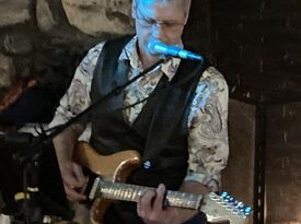 Buddy Fanjoy Soloist/Band - Singer Guitarist - Woburn, MA - Hero Gallery 2