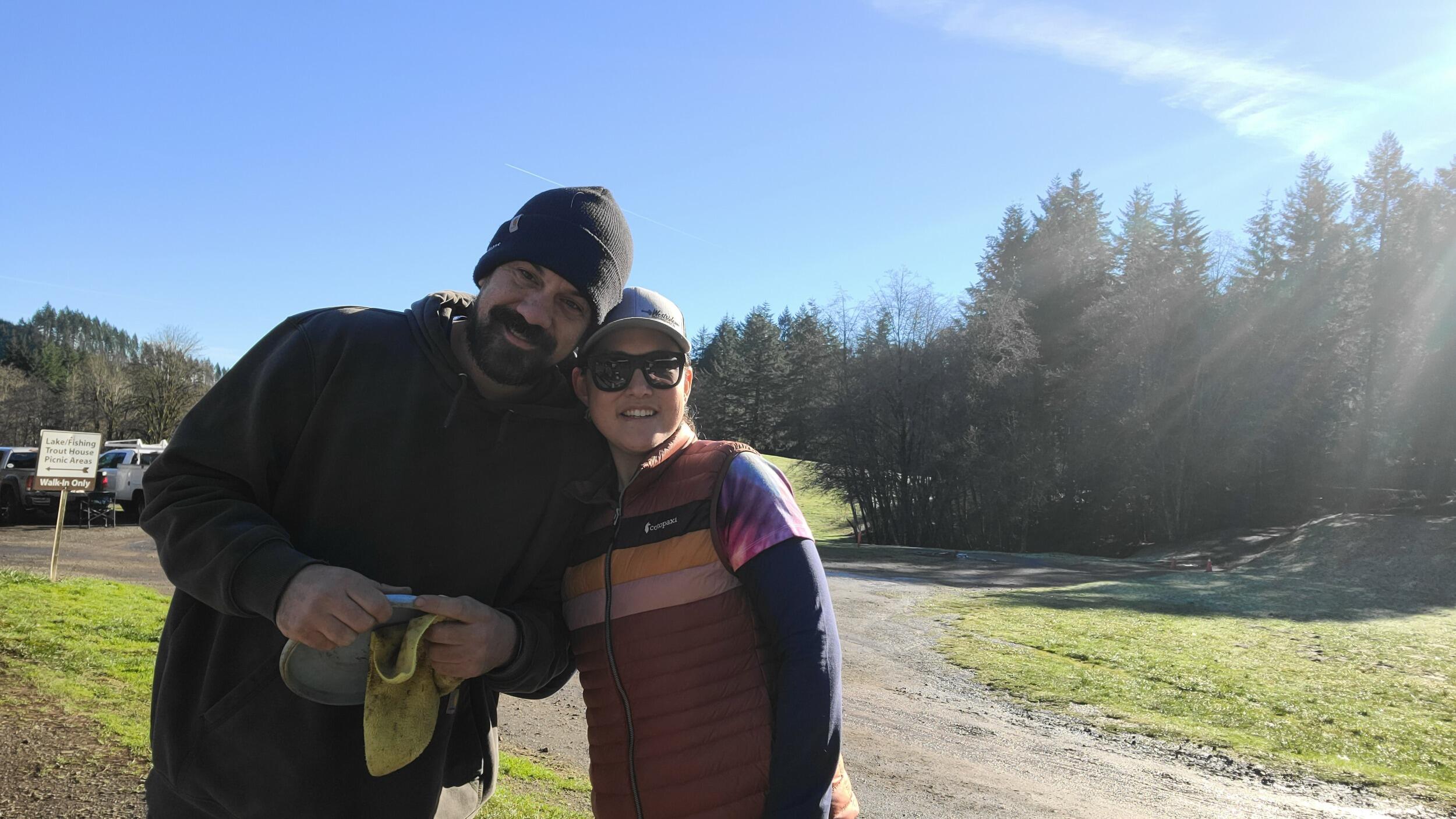 At the start of January 2022, Martin and Ashley are making themselves known as a hard-core disc golf couple in the local scene, playing regardless of the season and weather. Luckily, the PNW brings some truly beautiful days even in the dead of winter.