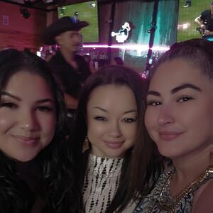 Gallery Photo 18