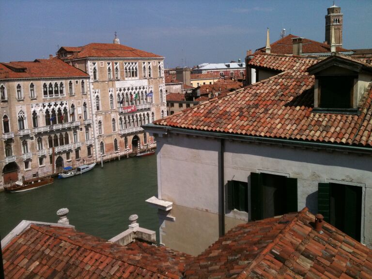 Darcy was in Venice, Italy. Nick was in Chicago.

Distance: 4649 miles