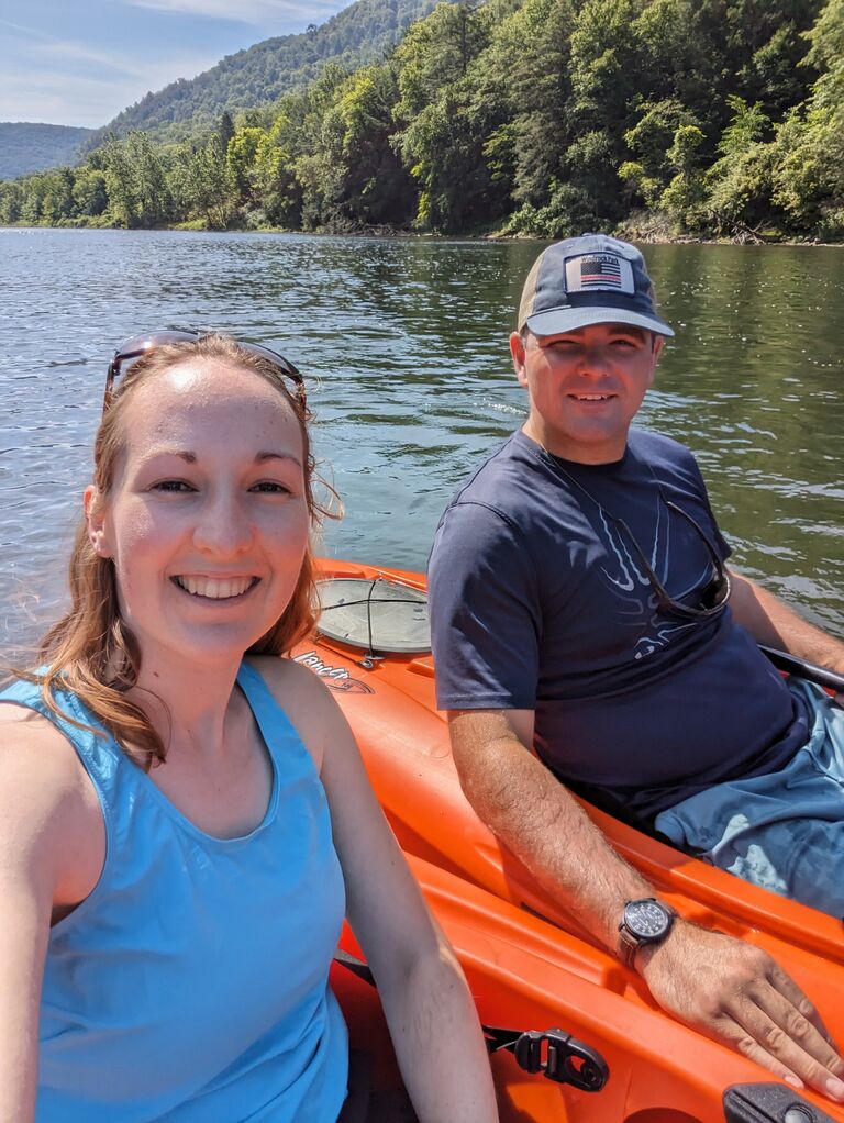 Kayaking during a manhunt  - 4th date.