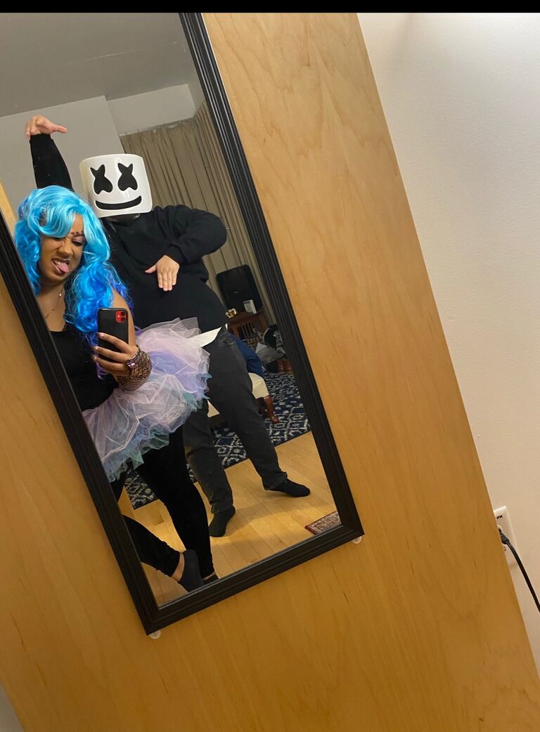 We like to throw together Halloween costumes and go nowhere đđ