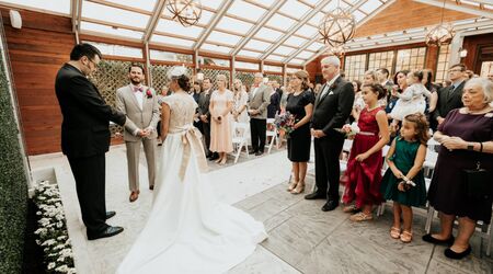 10 Simple Elegant Wedding Venues