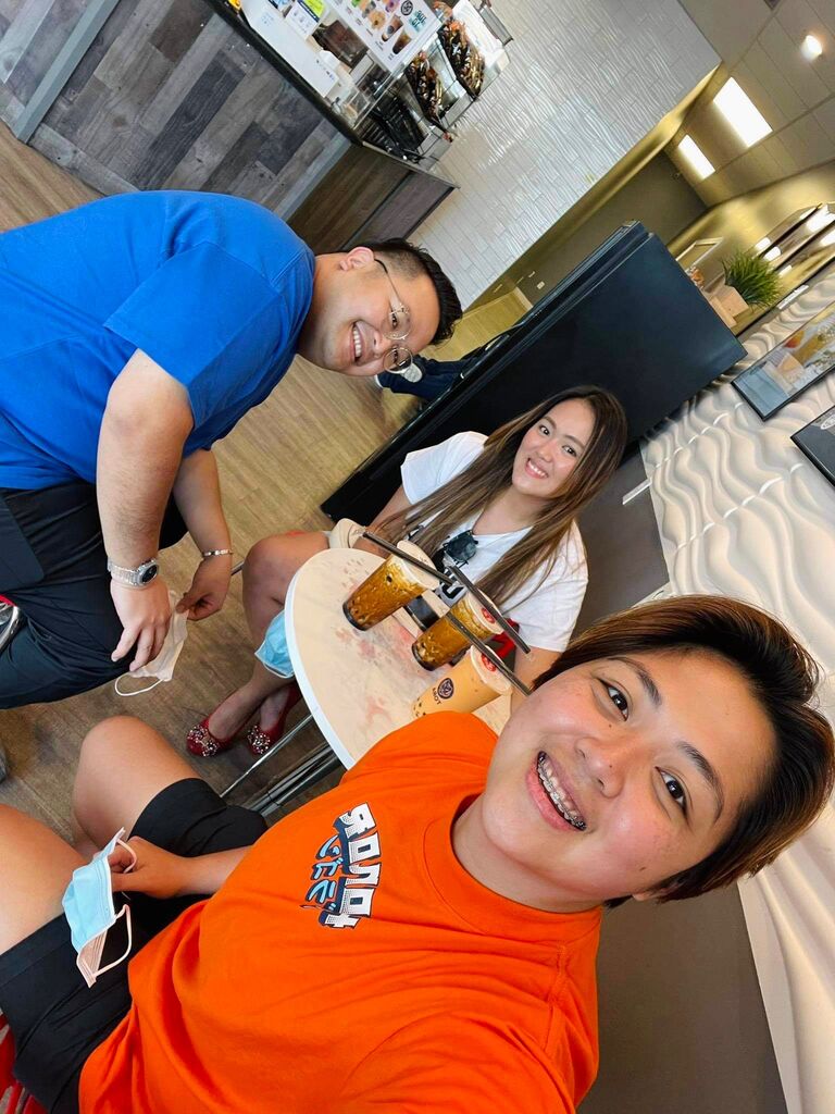Our 1st ever meeting with Arr, as our 3rd wheel. He picked me up at work, stopped by our house so I can change then Arr wouldn’t let me go alone lol. He drove me to DPS Weslaco to apply for my student permit, drove to Tora in Brownsville for a boba run then had sushi and ramen afterwards. 