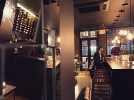 Local & Vine - Wine Bar - New York City, NY - Hero Gallery 2