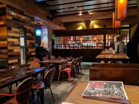 Izakaya - Main Dining Room - Restaurant - Houston, TX - Hero Gallery 4