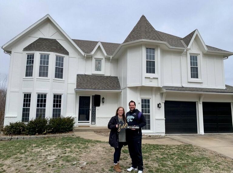 We bought our first home in Olathe, Kansas!