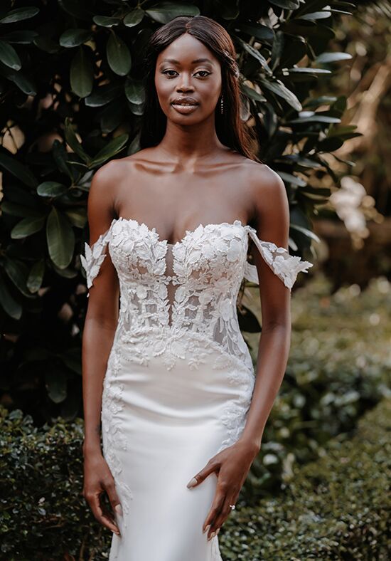 Wedding gowns clearance for dark skin