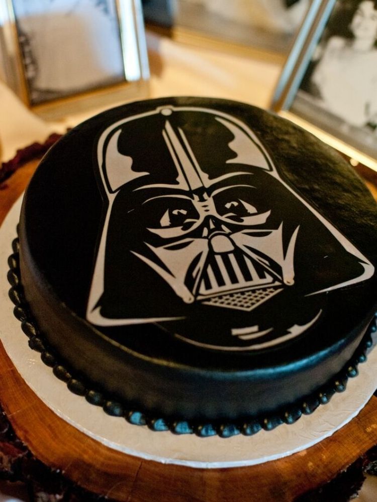 Darth Vader Star Wars wedding cake idea