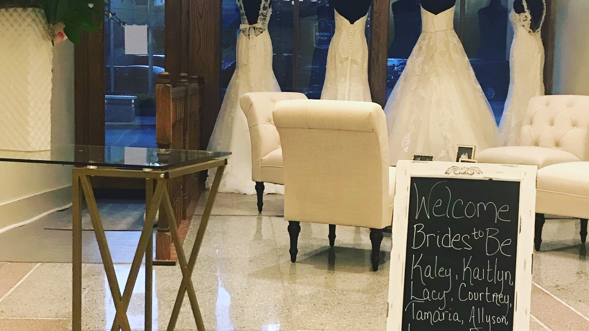 Ellen's bridal & dress boutique best sale