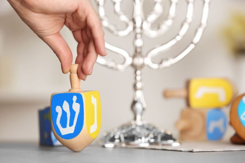 Hanukkah party idea - games