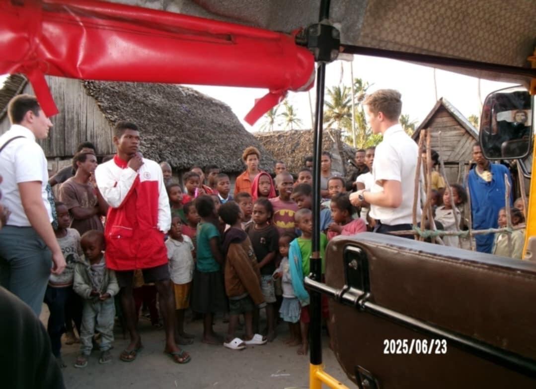 Reuben teaches to a small village his testimony of Jesus Christ