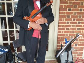 Musical Strings Experience - Violinist - Virginia Beach, VA - Hero Gallery 2