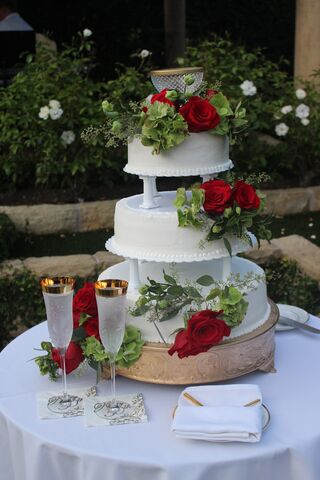 Pin on Wedding Cake Inspiration by Magnolia Event Design