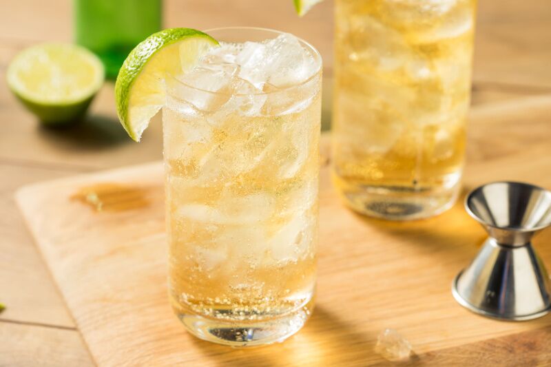Tailgate themed party ideas - whiskey ginger cocktail