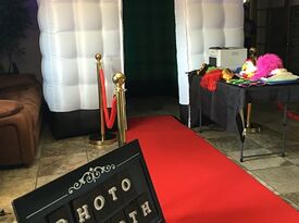 Twylight Photo Booths and Karaoke - Photo Booth - Riverside, CA - Hero Gallery 1