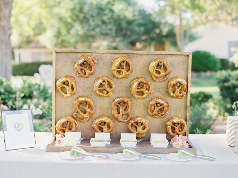 Soft German pretzels for your wedding snack bar