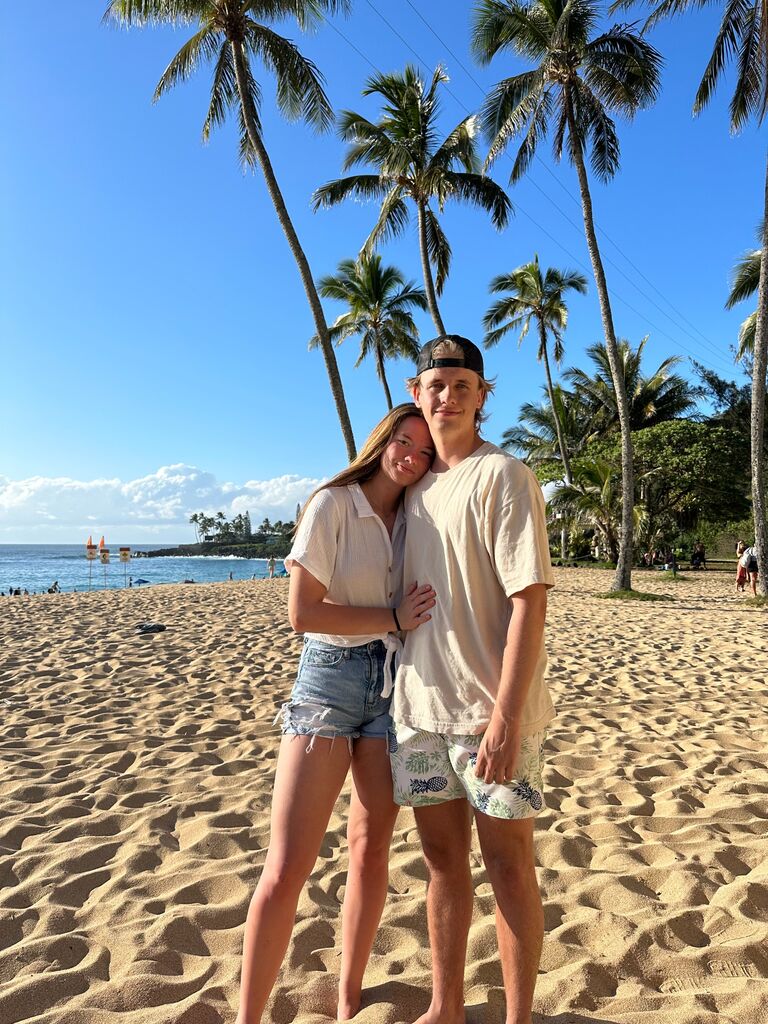 Matthew and Erica went to Hawaii (with Matthew's sister Becca) to visit Matthew's brother (Daniel) in Oahu, Hawaii