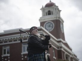 Erik Evans Bagpiping - Bagpiper - Port Angeles, WA - Hero Gallery 2