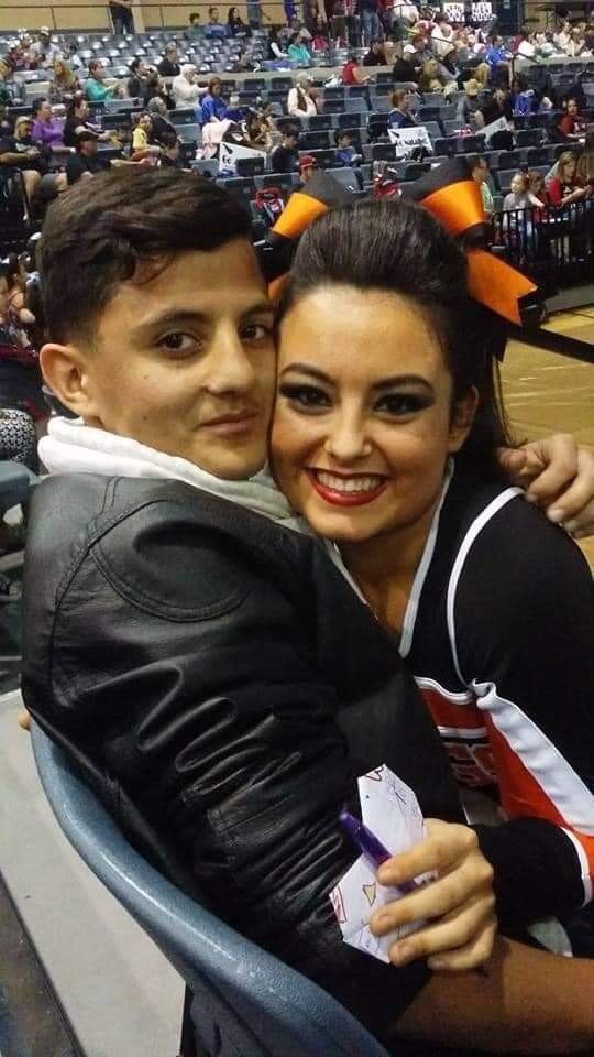 Miguel drove to San Antonio to support Tristan at a cheer competition. Of course, he brought along red roses and a heartfelt letter.