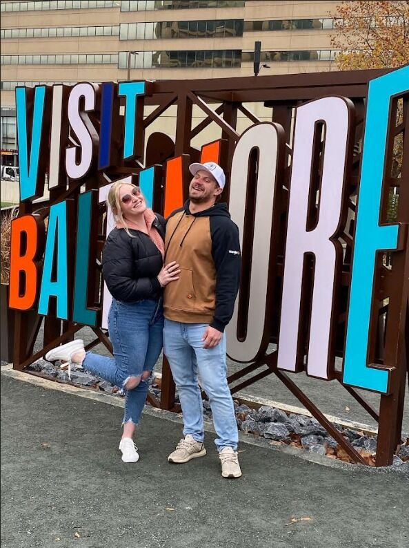 Luke and Kelly visit the East Coast their first Thanksgiving together!