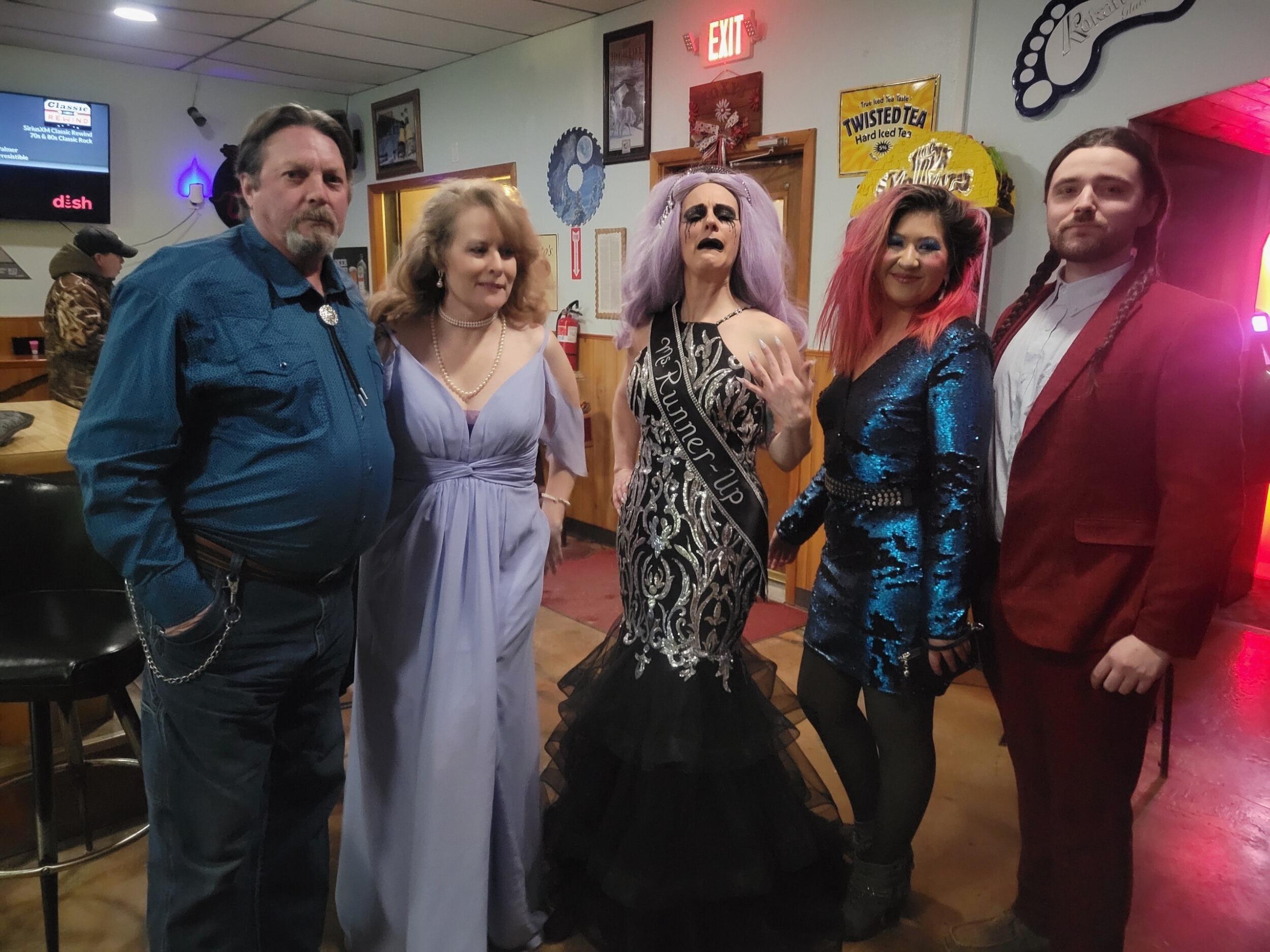 We might not have gone to high school together but that doesn’t mean we can’t go to prom! Haha, one of Danielle’s friends took us to retro prom where we had a BLAST