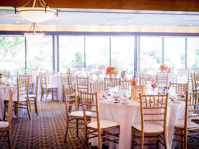 How to Have a Country Club Wedding and the 9 Best Venues For One