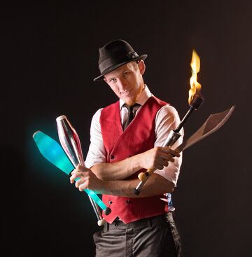 Jeremiah Johnston - Circus Performer - San Francisco, CA - Hero Main