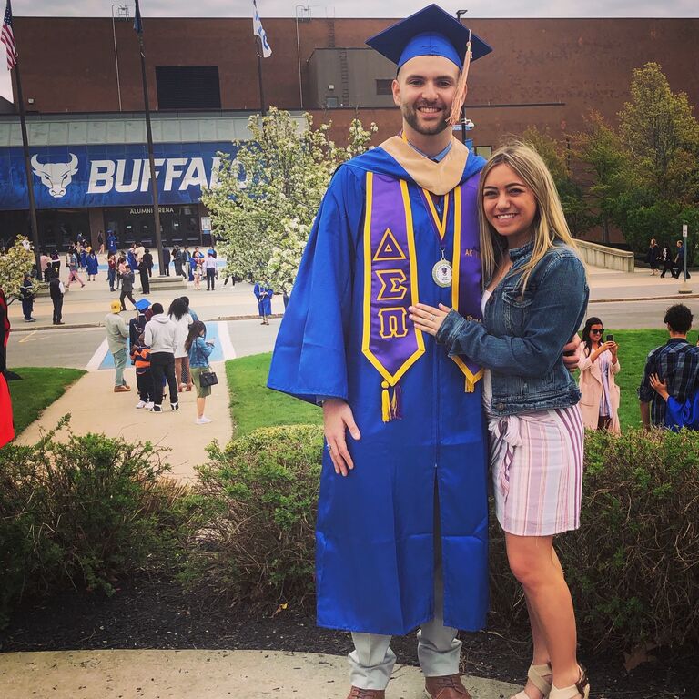In May 2019, Alex graduated from Buffalo and began working at Fluent, Inc. in New York City! 