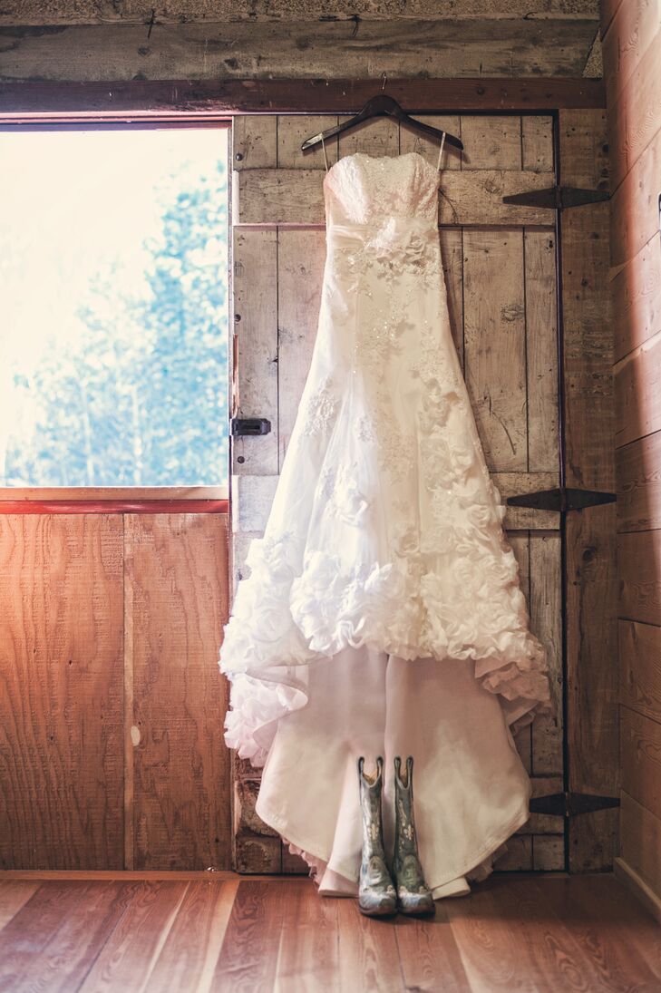 lace wedding dress with cowboy boots