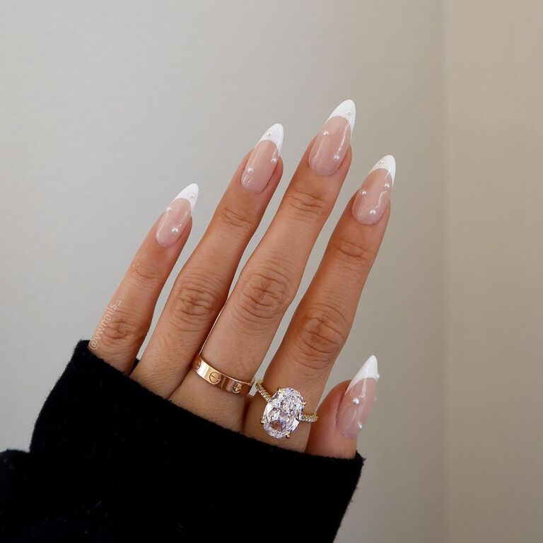 9 Wedding Nail Trends for 2024 Brides, Guests & More