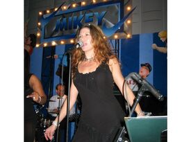 Fifth Avenue Entertainment - Cover Band - Los Angeles, CA - Hero Gallery 2