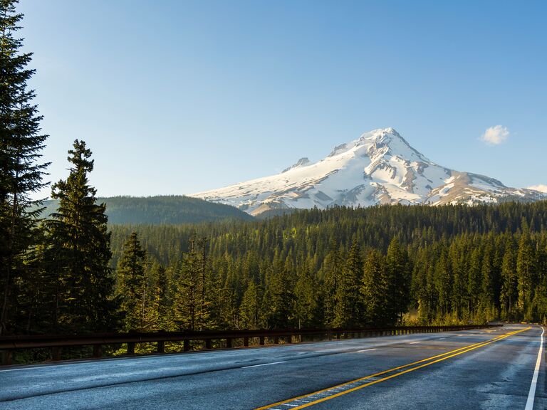 Oregon highway road, best places to propose in Oregon