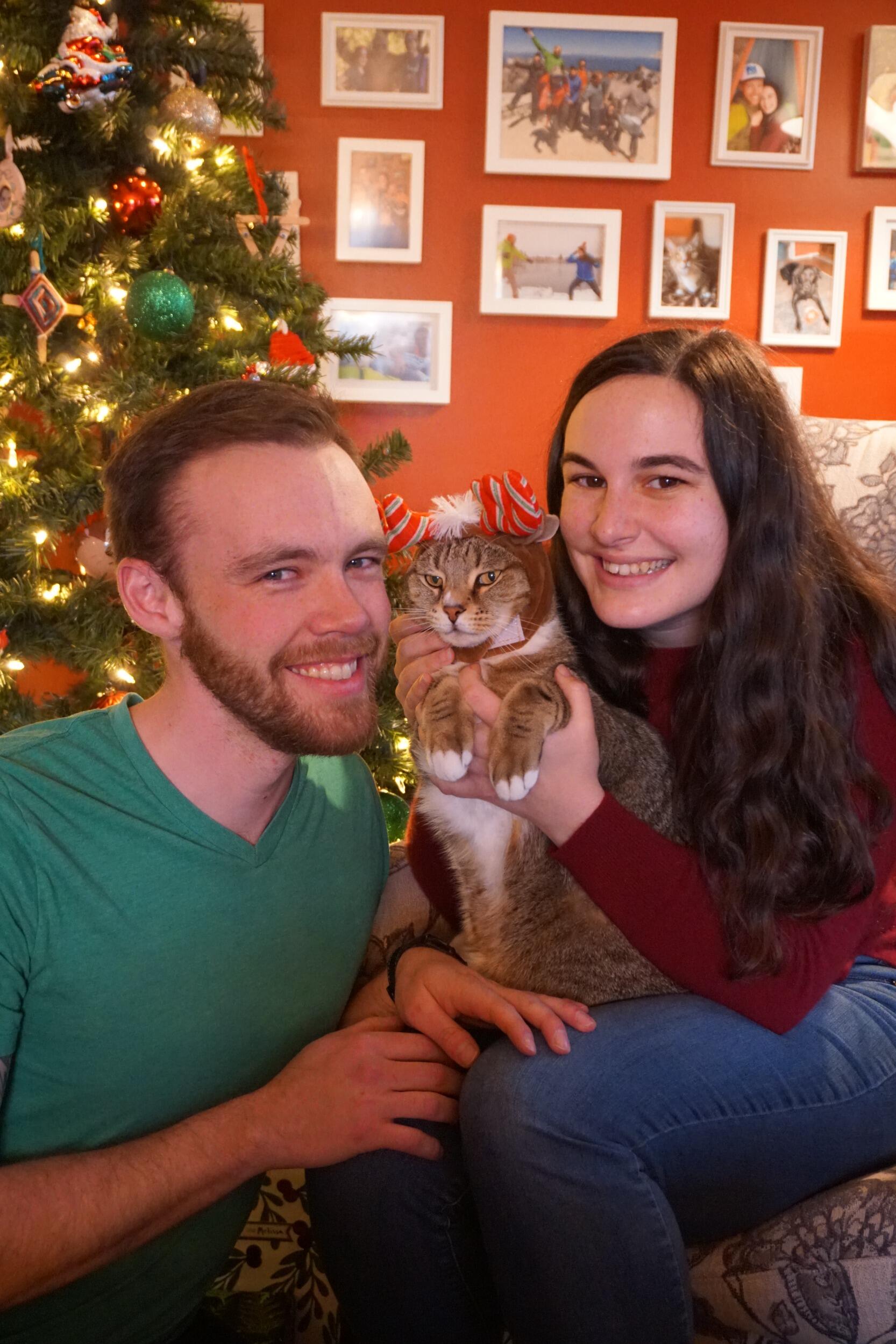 Sydney's cat Hobbes comes home and they enjoy the family's first Christmas Eve together!