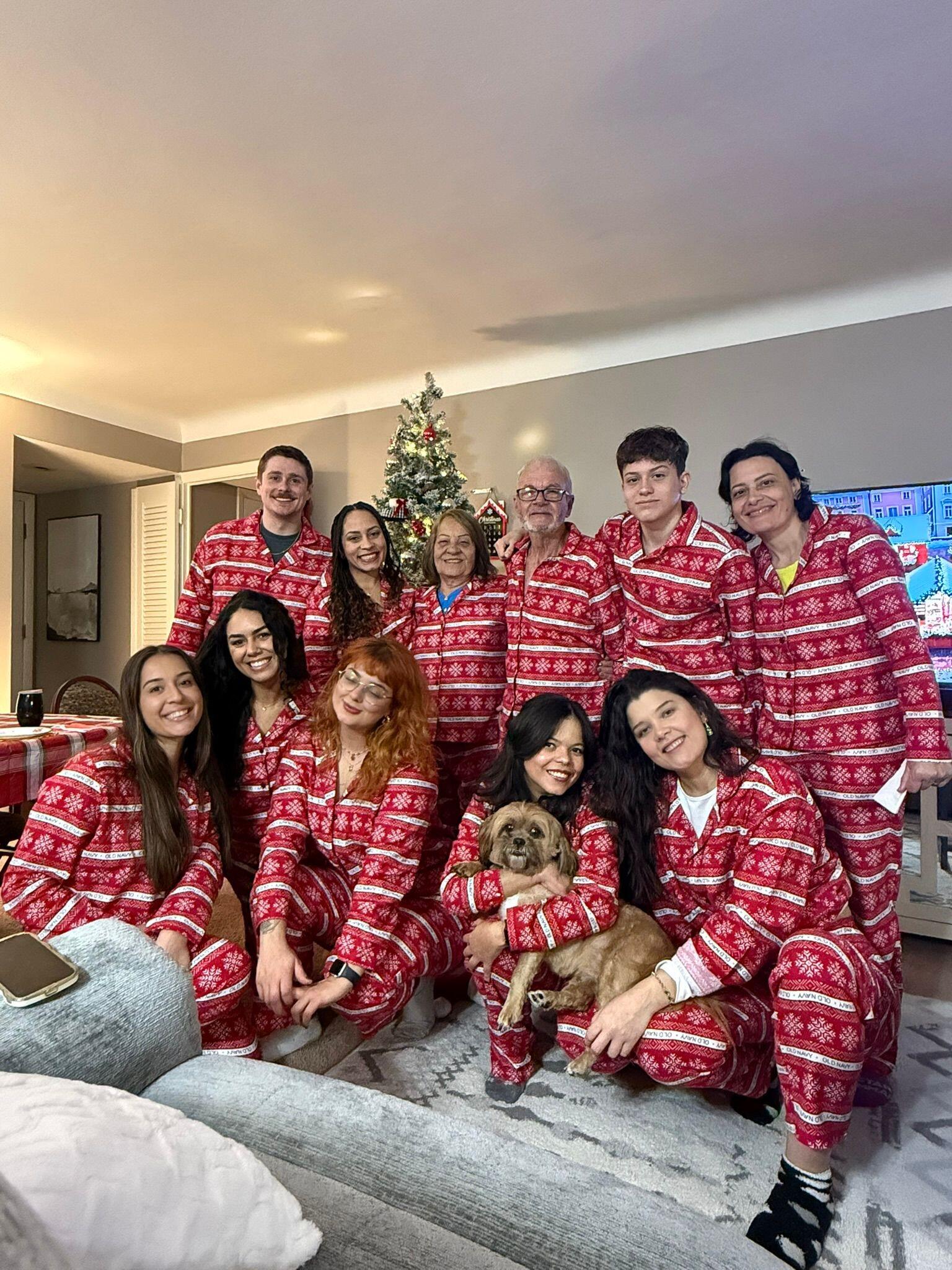 A very Merry Christmas!
 | 
Um Natal e tanto!